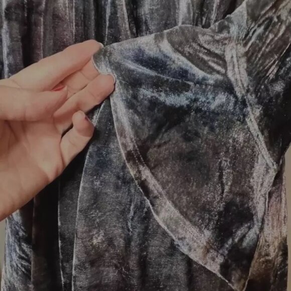 Live & Let Live Velvet Tunic Top Bell Slv Lace Blue Purple Flowy Gypsy Witchy M - Picture 3 of 9